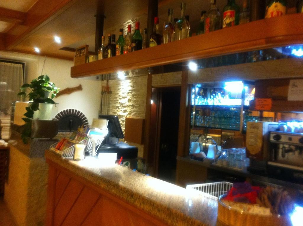 Hotel Aurora Vallarsa 外观 照片